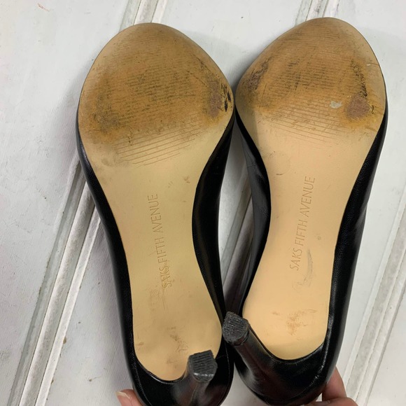 Saks Fifth Avenue 5.5 M Black Benni Pumps Stiletto Heels Shoes Round Toe Slip On - Picture 8 of 10